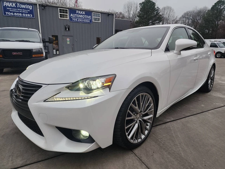 2015 Lexus IS 3rd Gen - Image 2 of 31