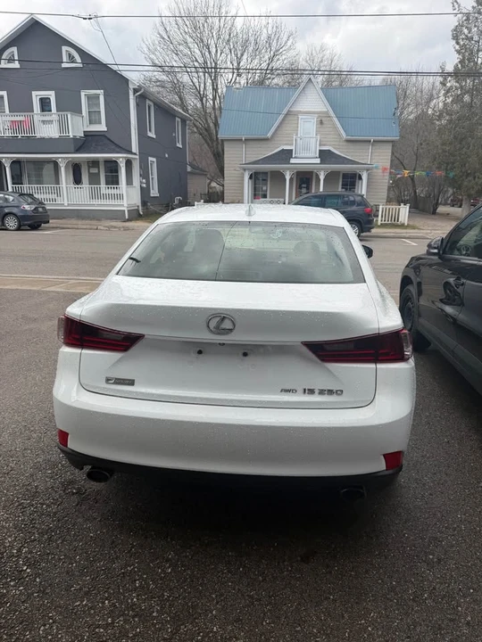 2015 Lexus IS 3rd Gen - Image 6 of 8