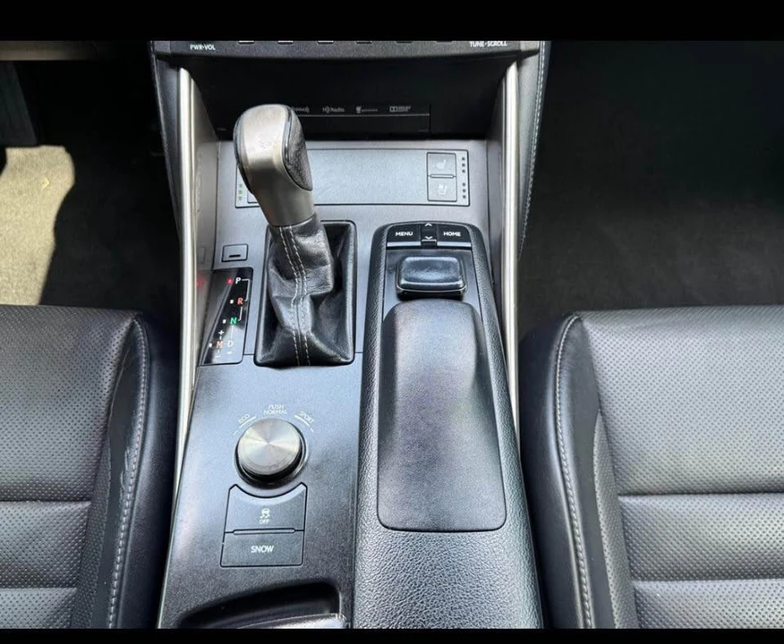 2015 Lexus IS 3rd Gen - Image 5 of 11