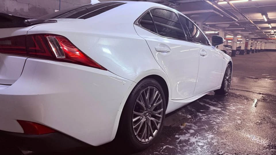 2015 Lexus IS 3rd Gen - Image 7 of 10