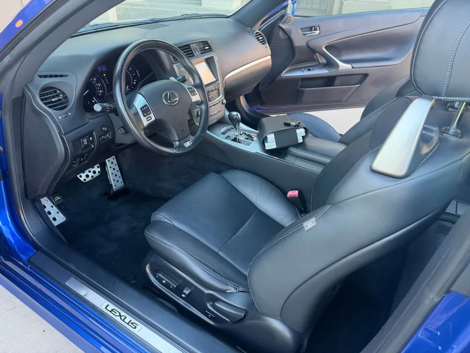 2015 Lexus IS 3rd Gen - Image 12 of 20