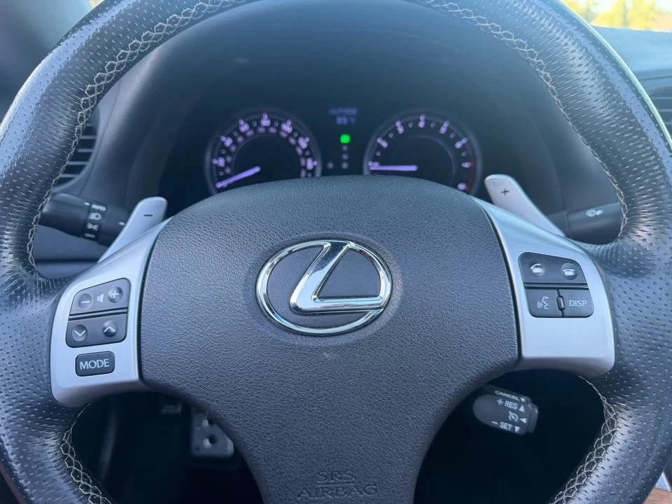 2015 Lexus IS 3rd Gen - Image 18 of 20