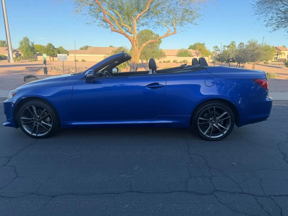 2015 Lexus IS 3rd Gen - Image 7 of 20