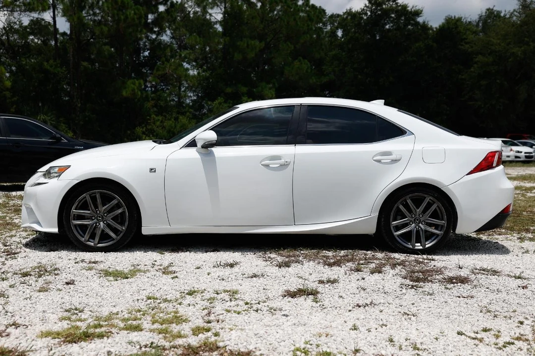 2015 Lexus IS 3rd Gen - Image 3 of 31