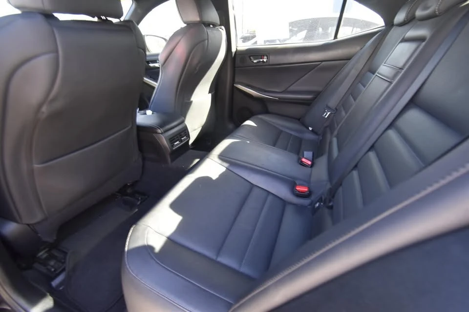 2015 Lexus IS 3rd Gen - Image 10 of 16