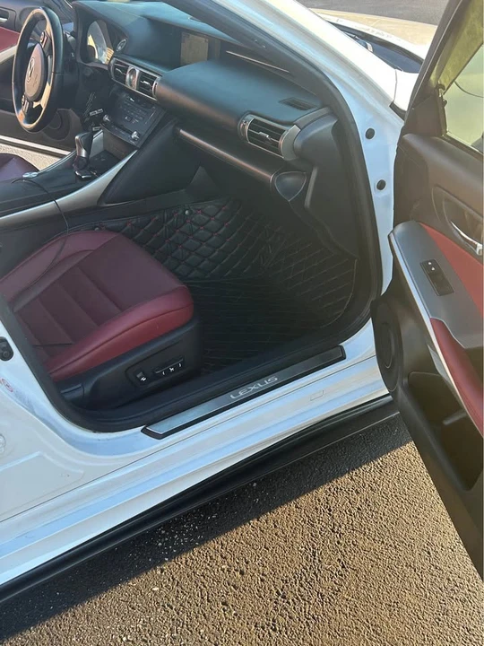 2015 Lexus IS 3rd Gen - Image 7 of 13