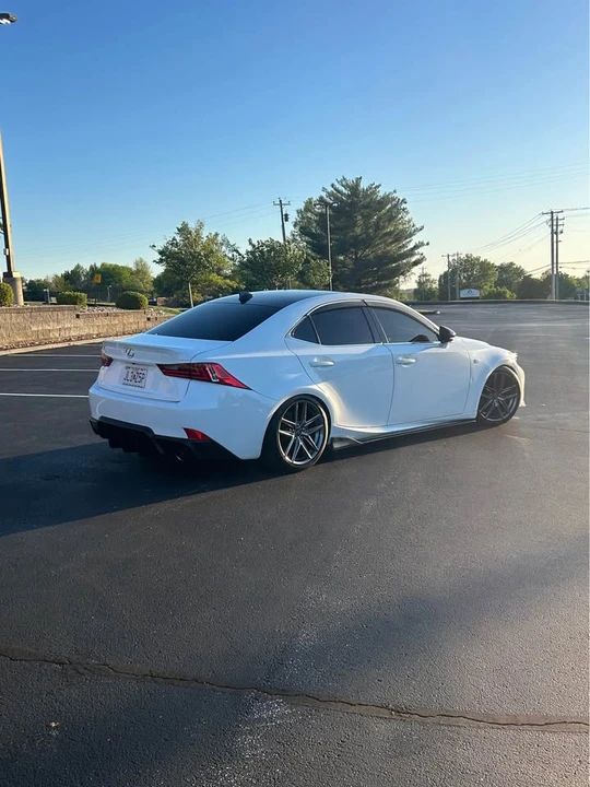 2015 Lexus IS 3rd Gen - Image 11 of 13