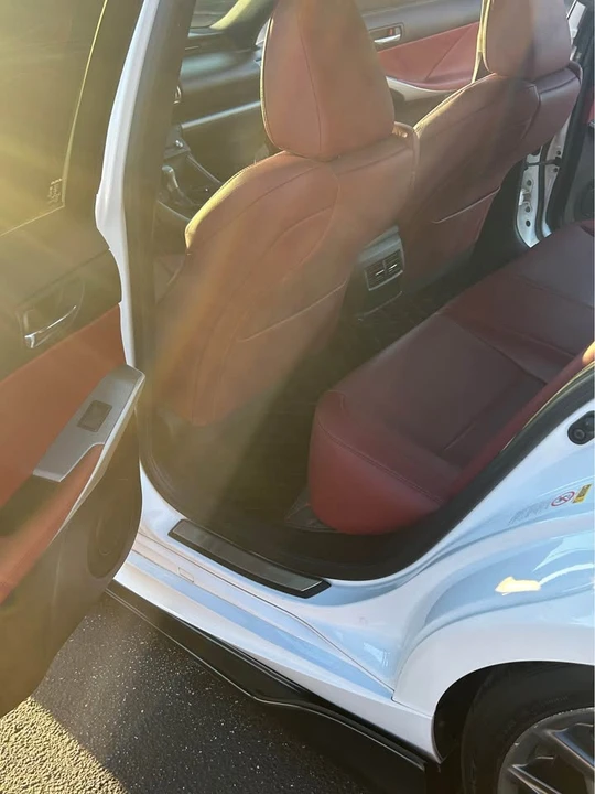 2015 Lexus IS 3rd Gen - Image 6 of 13