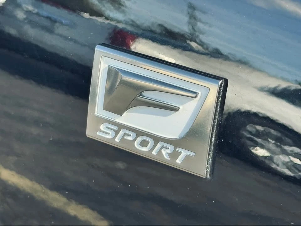 2015 Lexus IS F 2nd Gen - Image 16 of 17