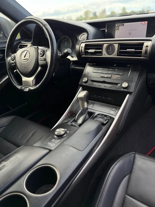 2015 Lexus IS 3rd Gen - Image 13 of 14
