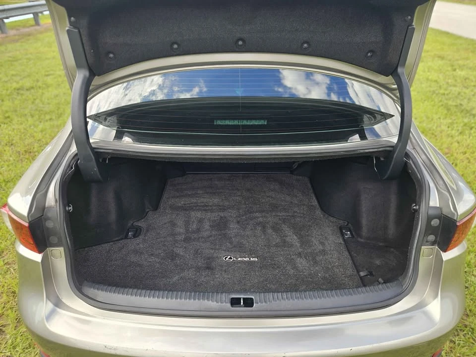 2015 Lexus IS 3rd Gen - Image 14 of 16
