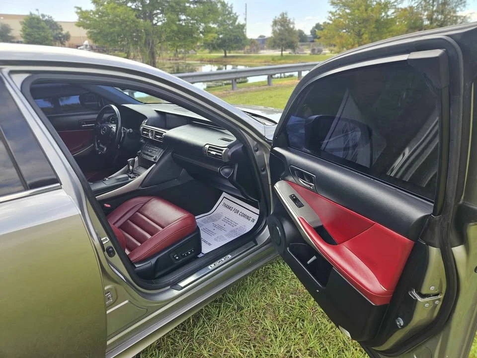 2015 Lexus IS 3rd Gen - Image 8 of 16