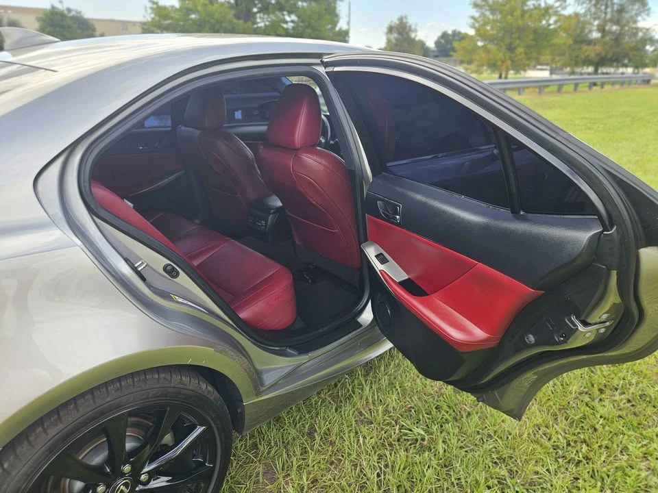 2015 Lexus IS 3rd Gen - Image 9 of 16