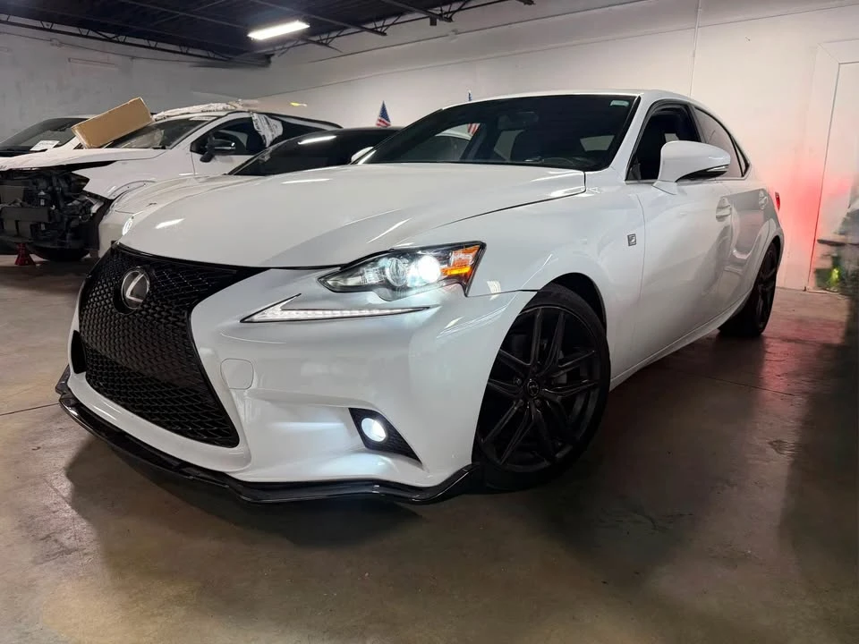 2015 Lexus IS 3rd Gen - Image 3 of 11