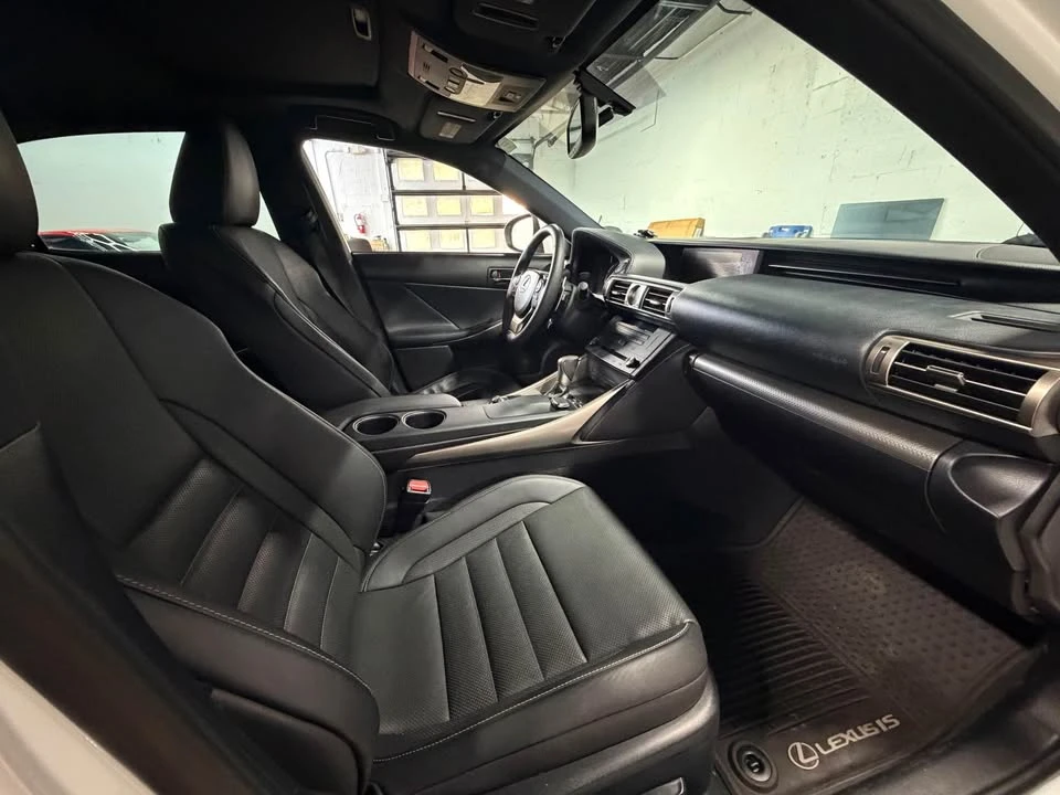 2015 Lexus IS 3rd Gen - Image 7 of 11