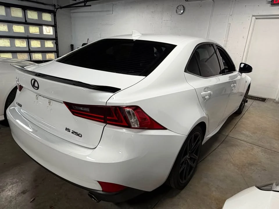 2015 Lexus IS 3rd Gen - Image 10 of 11
