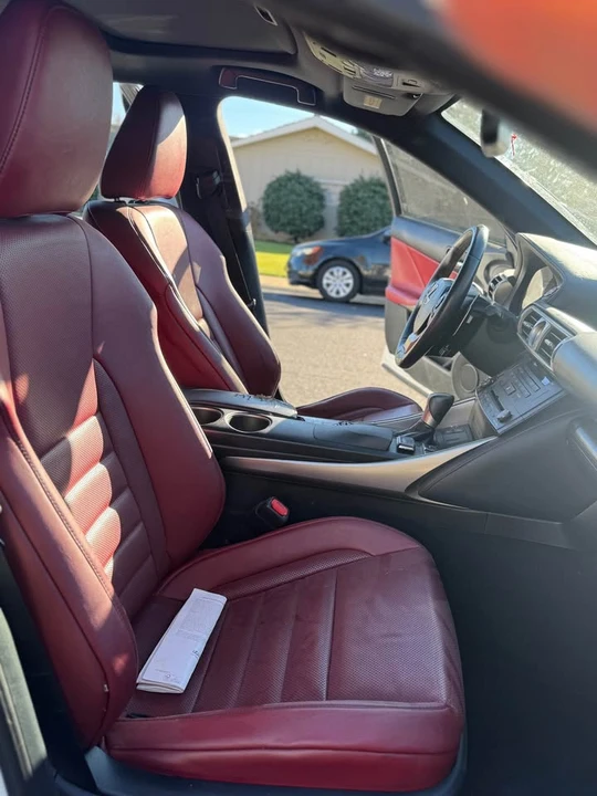 2015 Lexus IS 3rd Gen - Image 8 of 10