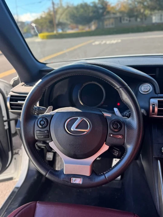 2015 Lexus IS 3rd Gen - Image 5 of 10