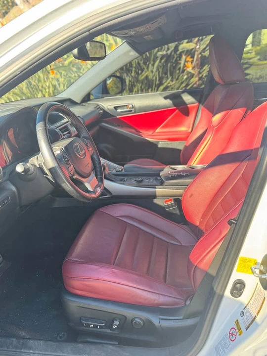 2015 Lexus IS 3rd Gen - Image 7 of 10