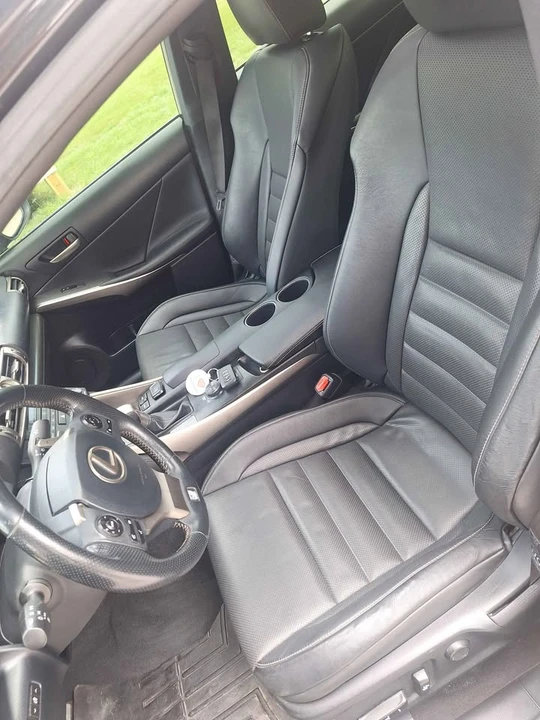 2015 Lexus IS 3rd Gen - Image 7 of 11