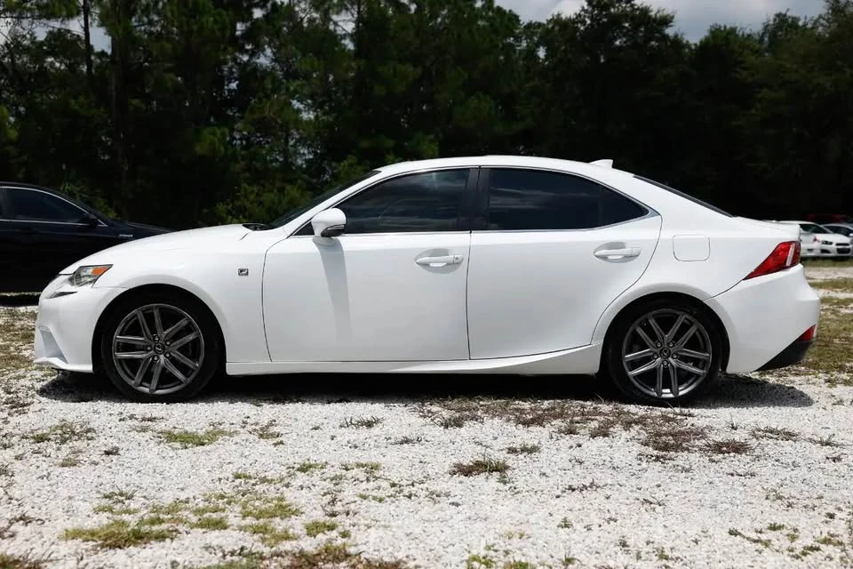 2015 Lexus IS 3rd Gen - Image 9 of 11