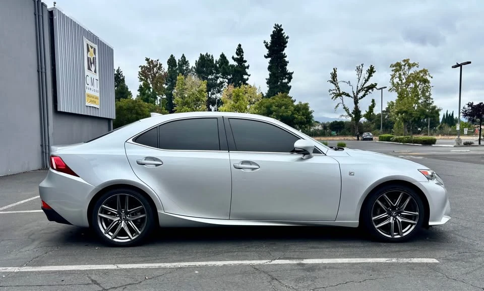 2015 Lexus IS 3rd Gen - Image 4 of 9
