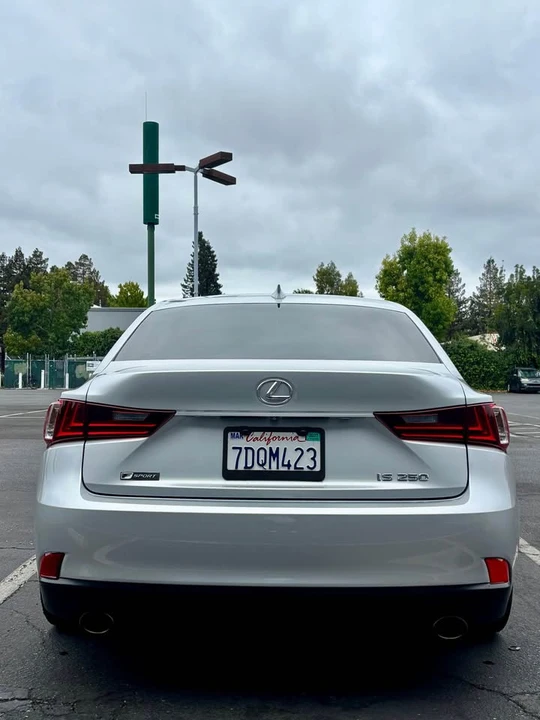 2015 Lexus IS 3rd Gen - Image 5 of 9