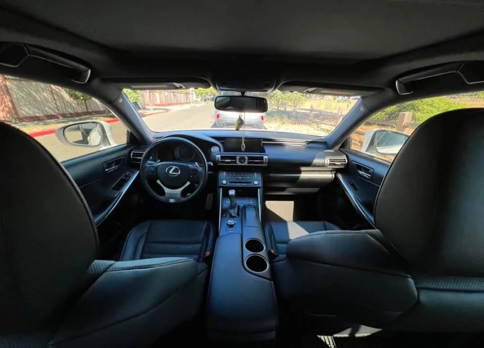 2015 Lexus IS 3rd Gen - Image 5 of 7