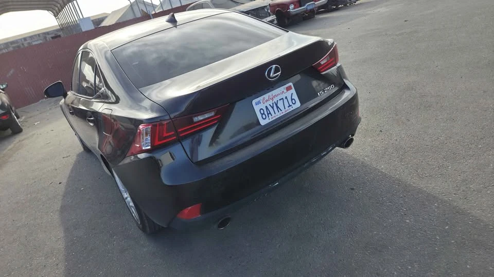 2015 Lexus IS 3rd Gen - Image 6 of 7