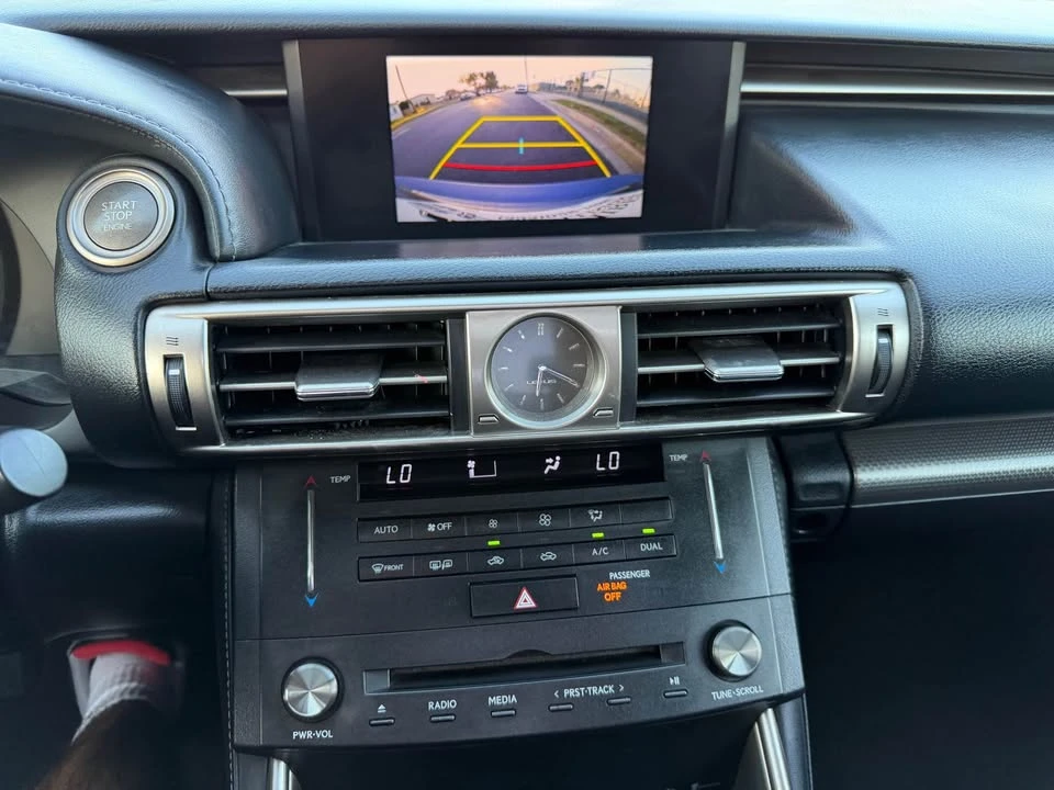 2015 Lexus IS 3rd Gen - Image 9 of 10