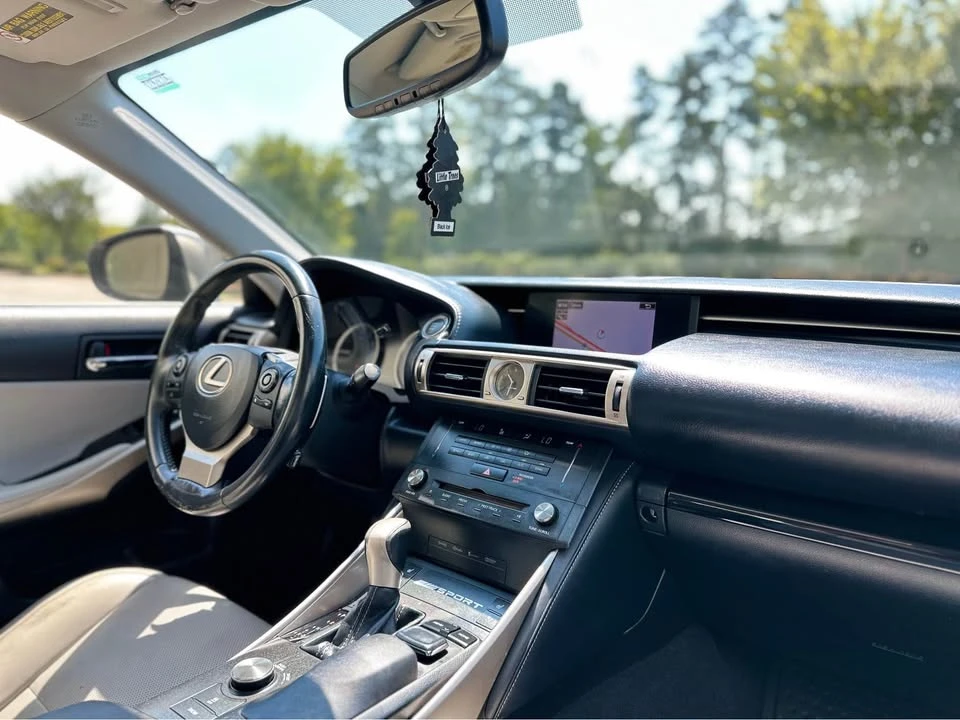 2015 Lexus IS 3rd Gen - Image 13 of 19