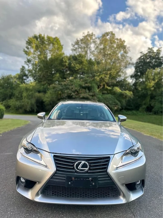 2015 Lexus IS 3rd Gen - Image 2 of 19