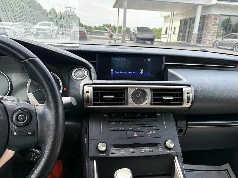 2015 Lexus IS 3rd Gen - Image 9 of 10