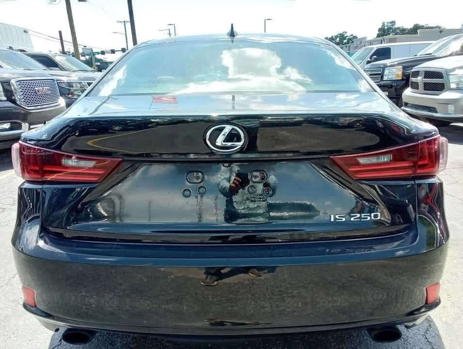 2015 Lexus IS 3rd Gen - Image 6 of 18