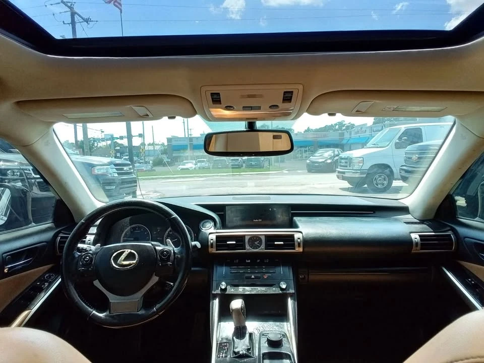 2015 Lexus IS 3rd Gen - Image 10 of 18
