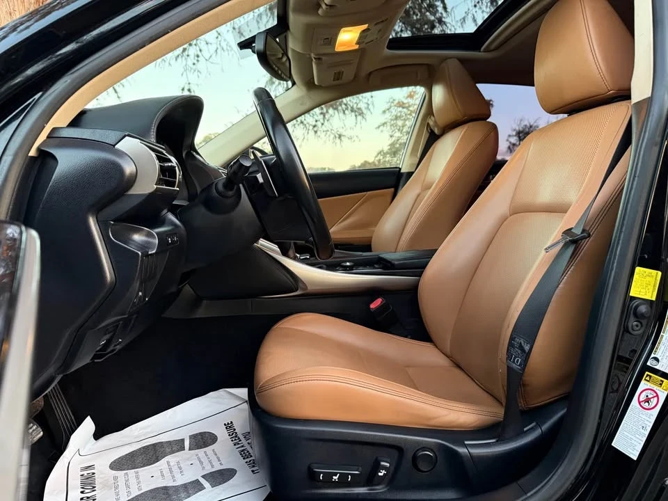2015 Lexus IS 3rd Gen - Image 9 of 18