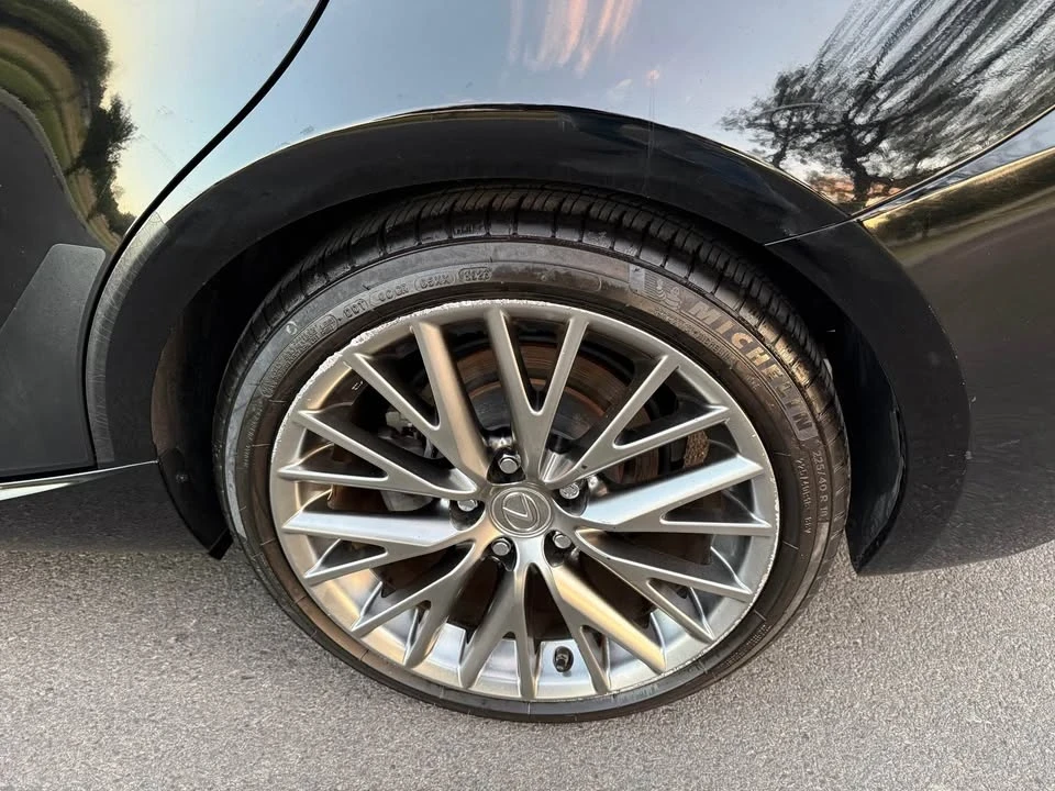 2015 Lexus IS 3rd Gen - Image 12 of 18
