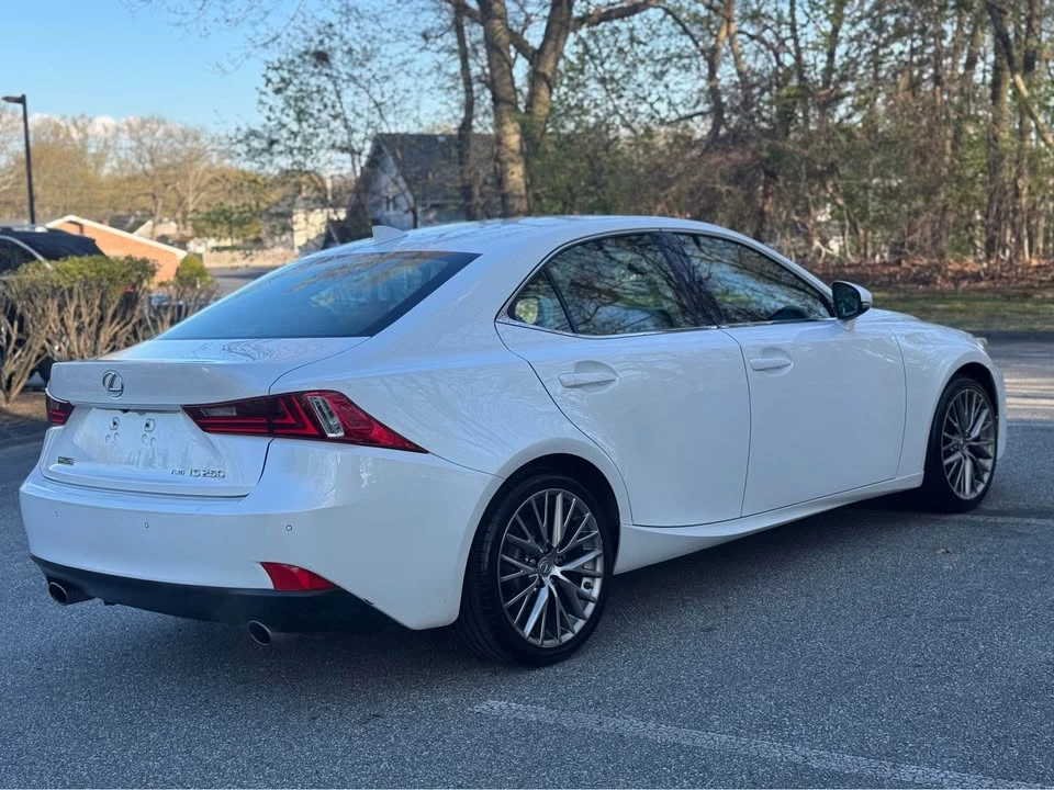 2015 Lexus IS 3rd Gen - Image 7 of 20