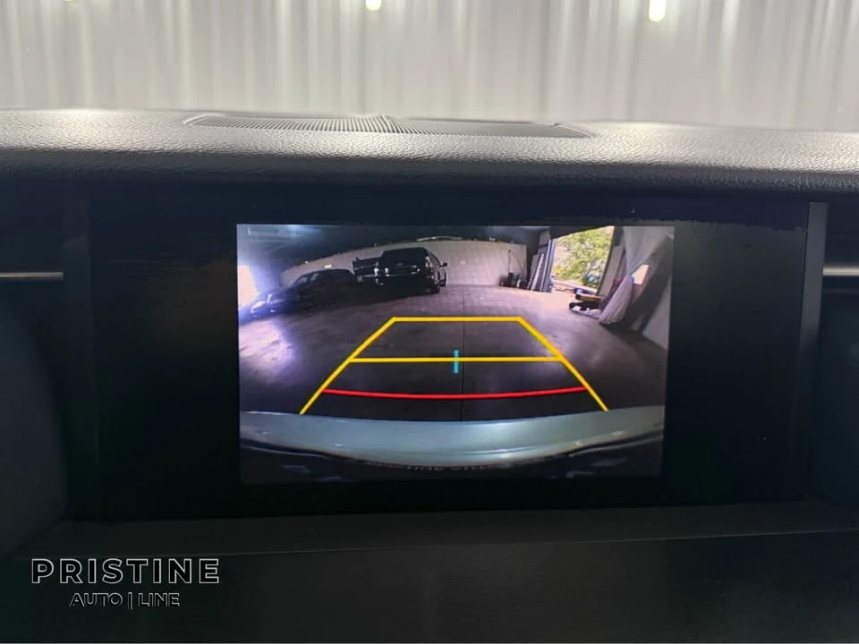 2015 Lexus IS 3rd Gen - Image 15 of 20