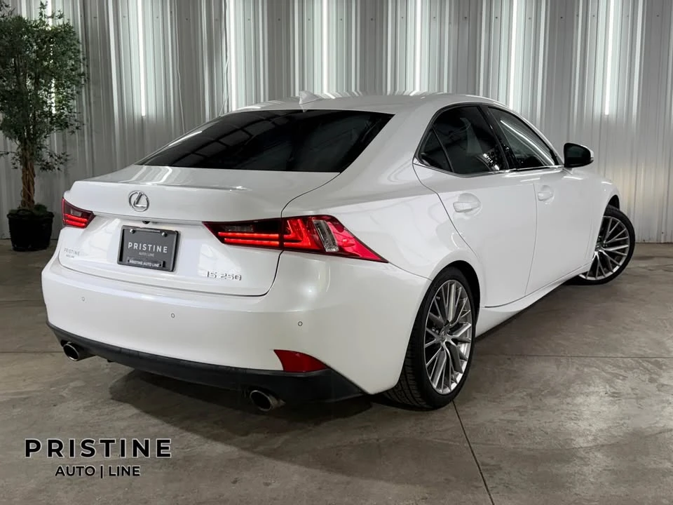 2015 Lexus IS 3rd Gen - Image 6 of 20