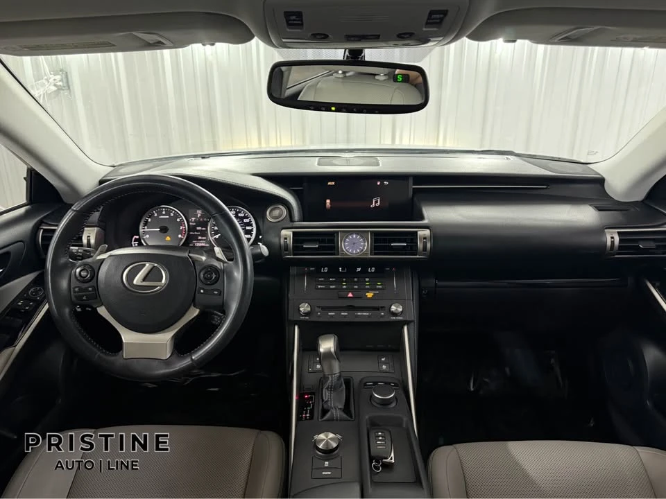 2015 Lexus IS 3rd Gen - Image 8 of 20