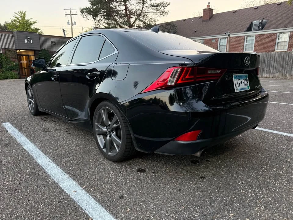 2015 Lexus IS 3rd Gen - Image 4 of 7