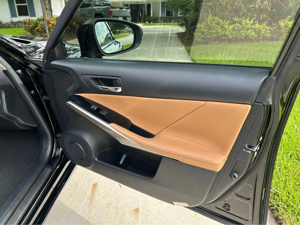 2015 Lexus IS 3rd Gen - Image 10 of 19