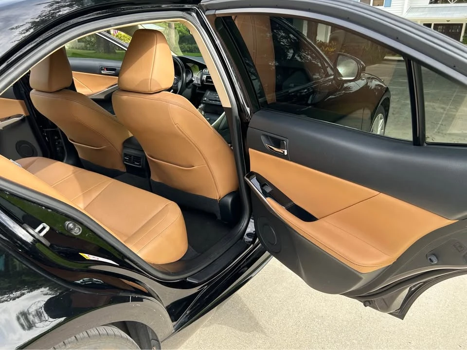 2015 Lexus IS 3rd Gen - Image 13 of 19