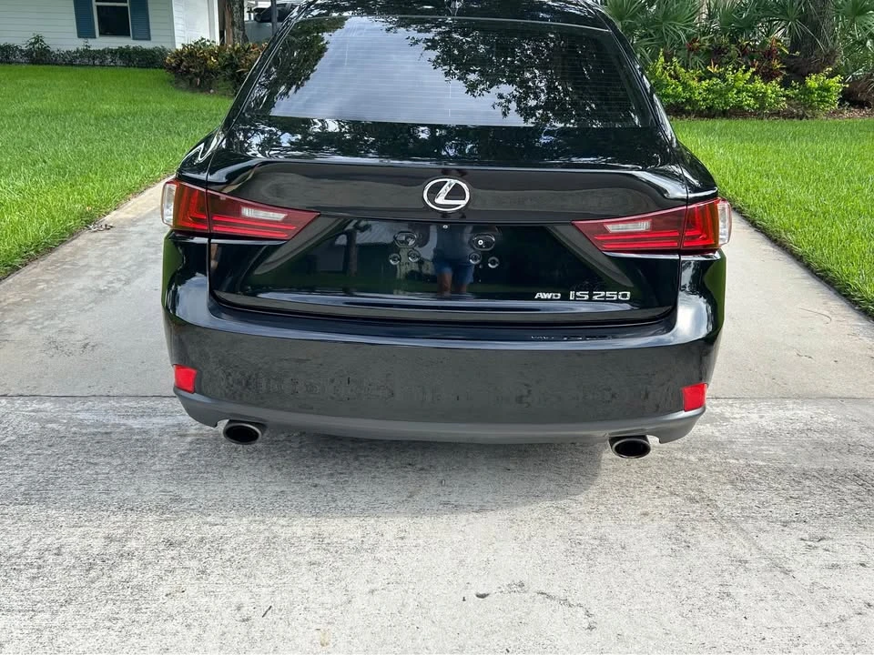 2015 Lexus IS 3rd Gen - Image 6 of 19