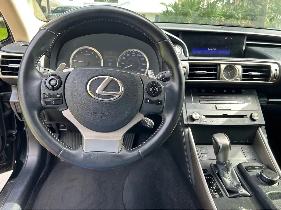 2015 Lexus IS 3rd Gen - Image 19 of 19