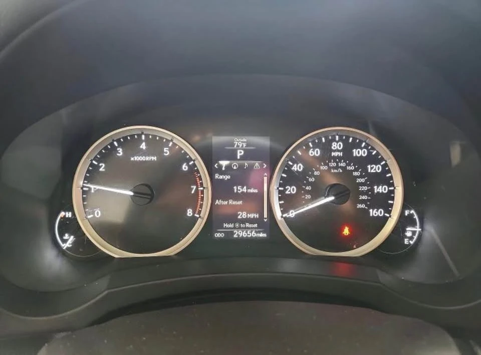 2015 Lexus IS 3rd Gen - Image 9 of 12