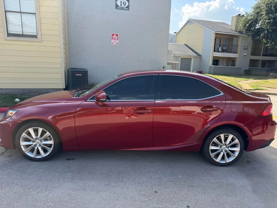 2015 Lexus IS 3rd Gen - Image 8 of 12
