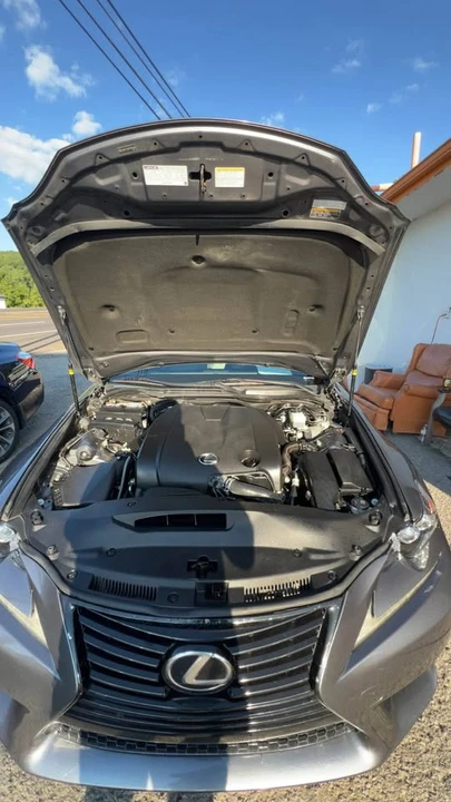 2015 Lexus IS 3rd Gen - Image 15 of 17