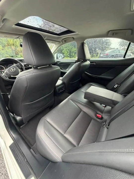 2015 Lexus IS 3rd Gen - Image 6 of 8